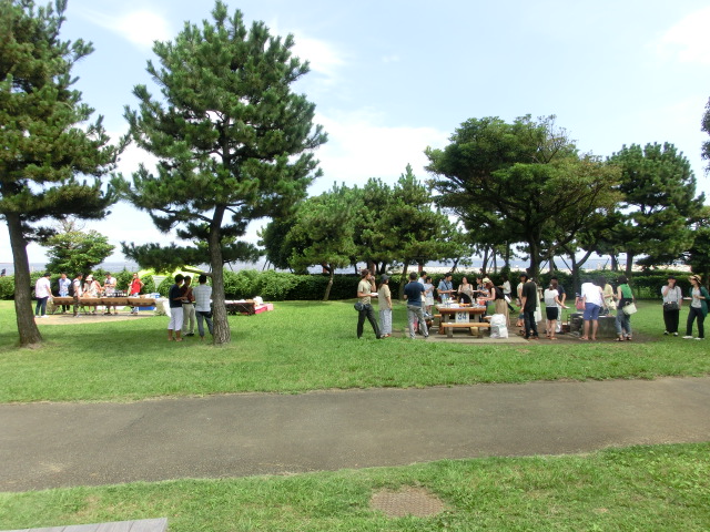 100人ＢＢＱワイン会＠城南島公園