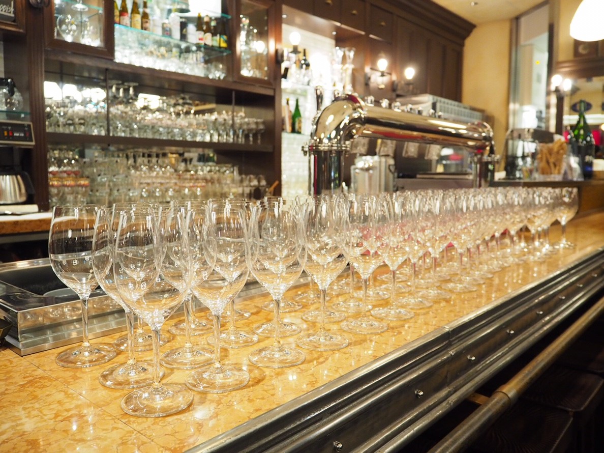 赤坂溜池山王で土曜夜の独身ワイン会を開催しました