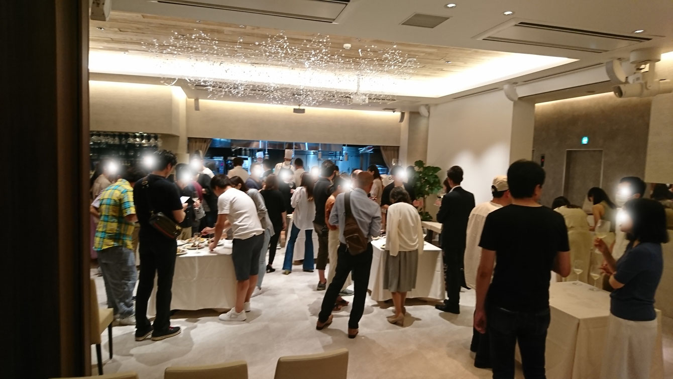 仙台初開催 オープニングワイン会の様子